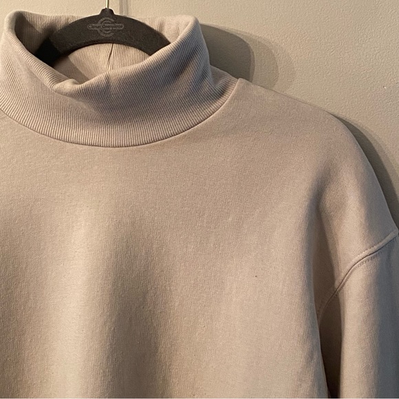 Zara Minimalistic Matching Set - Picture 4 of 10